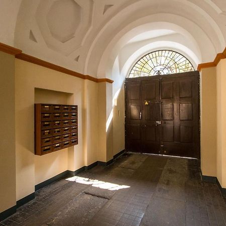 Mole Antonelliana & Royal Gardens Cozy Studio Торино Екстериор снимка